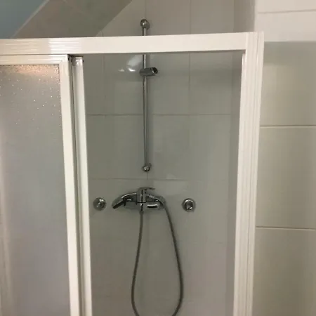 بيت ضيافة Vila Ajda Restavracija Dax *