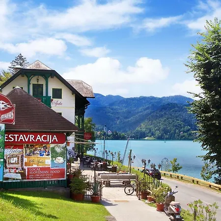 Vila Ajda Restavracija Dax بيت ضيافة